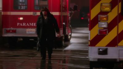 You're not in it alone. - Grey's Anatomy