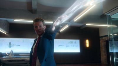 ‐ You're not strong enough
to take it from me. - Marvel's Runaways