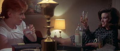 You're really hooked on water - The Man Who Fell to Earth