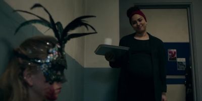 You're really not going
to take off the mask? - Silent Witness