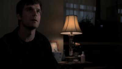 You're right. - Six Feet Under