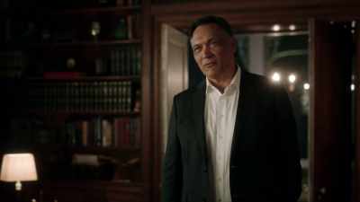 - You're serious.
- For 35 years, - Bluff City Law
