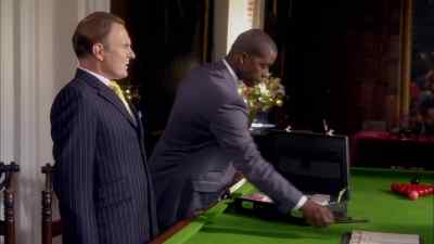 - You're short. - Hustle