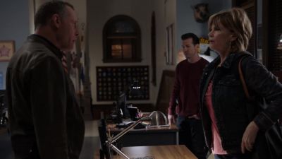 You're sick? - Chicago P.D.