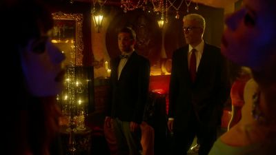 You're staring. - CSI: Crime Scene Investigation