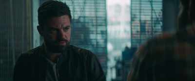 - You're still under my command.
- I failed ! - Stratton