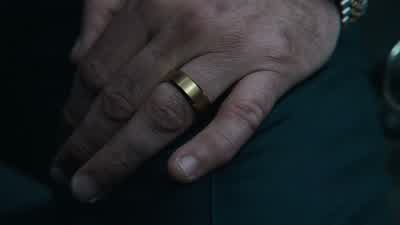 You're still wearing your ring. - FBI