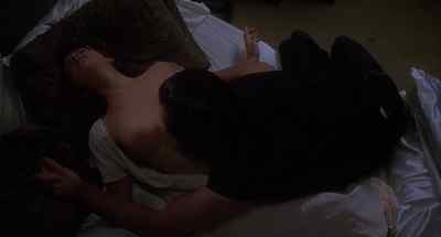 You're strong. - Embrace of the Vampire