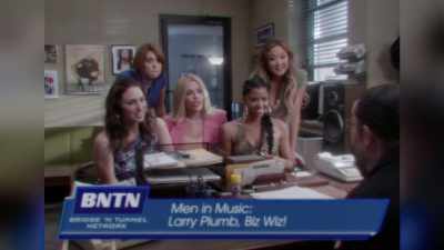 You're Summer now - Girls5eva