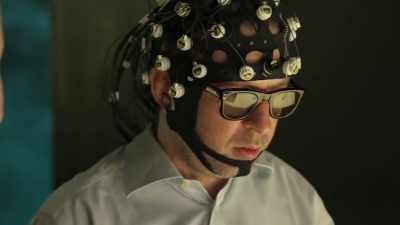 You're supposed to either try - Inside the Mind of a Con Artist