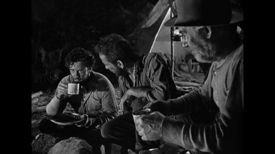You're sure he was trailin' you are ya - The Treasure of the Sierra Madre