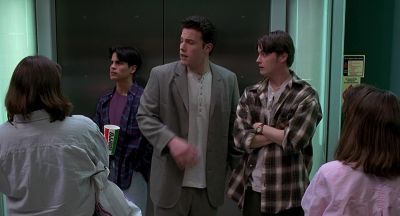 You're sure you saw her get on - Mallrats