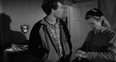 You're sure he won't come? - The Last Picture Show