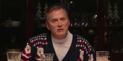 - You're so talented, Jeannie.
- That is so realistic. - EXmas