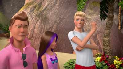 -You're taller.
-And pink! - Barbie: A Touch of Magic