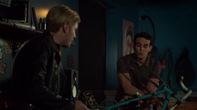 You're telling me this guy - Shadowhunters