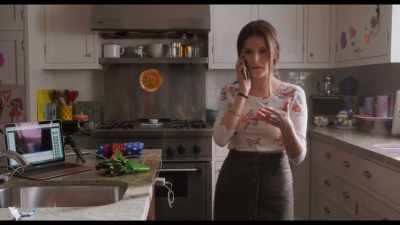 You're the best.
Hey, I gotta run. - A Simple Favor