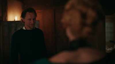 You're the vicar? [chuckles] - The Essex Serpent