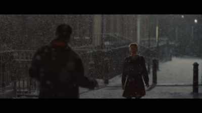 You're there with everyone,
and... [stammers] - Bridget Jones: Mad About the Boy