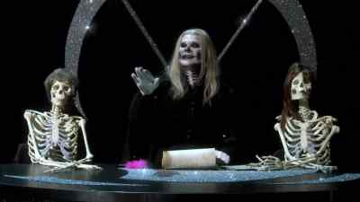 You're through to the afterlife - Horrible Histories