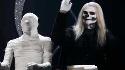 You're through to the afterlife - Horrible Histories