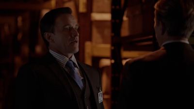 You're two minutes late. - White Collar