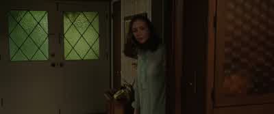 You're up early. - The Conjuring 2