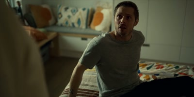 -You're using again.
-I was working late on the song. - Accused