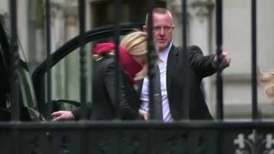 You're waiting, every second
feels like an hour. - Johnny vs Amber: The US Trial