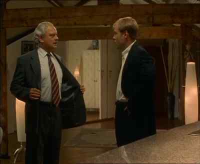 You're wearing that shirt? - A Touch of Frost