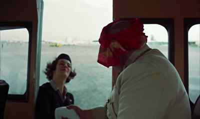- You're welcome.
- Goodbye, sir. - Help!