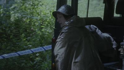 -You're wet through!
-I'm fine. - Vera
