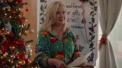 Yours truly, The Roses. - Confessions of a Christmas Letter