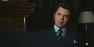 You've been misinformed, Mr Noye. - The Gold