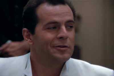 You've done this before,
haven't you? - Moonlighting