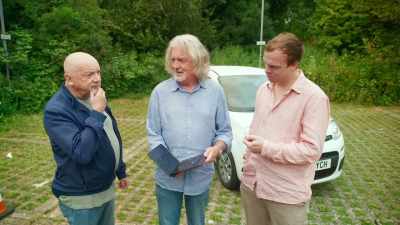 You've got a few problems
along that route, - James May and the Dull Men