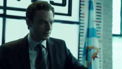 You've got all the
qualifications for detective - APB