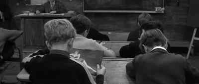 You've got one minute left. - The 400 Blows