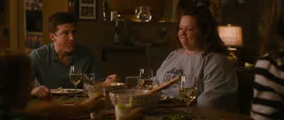 You've got some food on your face. - Identity Thief