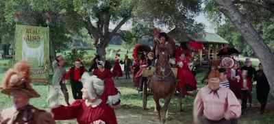 You've never seen anything like it! - Doctor Dolittle