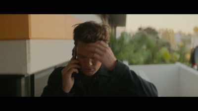 - You've reached Lucia. - Apples Never Fall