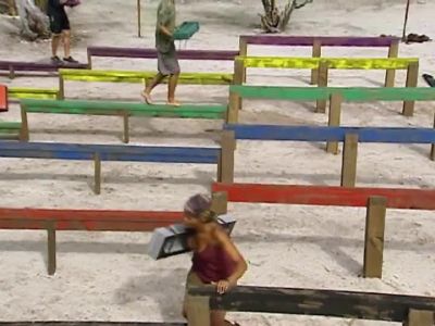 YUL MAKES IT ACROSS WITH HIS FIRST BUNDLE. - Survivor