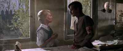 Yuri, we've been
together six months... - Doctor Zhivago