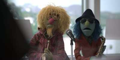 Zedd knows my name. (CHUCKLES) - The Muppets Mayhem