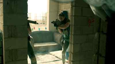 Zero we are entering East Building. - Strike Back