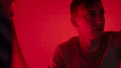 ( zipper zipping ) - Room 104