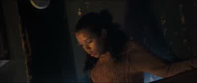 - Zo? - Zoey? - Escape Room