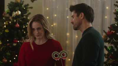 Zoe you don't need to
get back together. - Engaged by Christmas