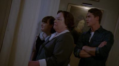 ZOE: What are they?
- They're dead. - American Horror Story
