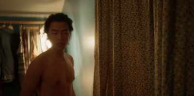 Zoe! Zoe! Zoe!
Let me in! - Fakes